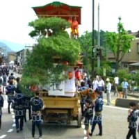 村上大祭おしゃぎり加賀町見送り松