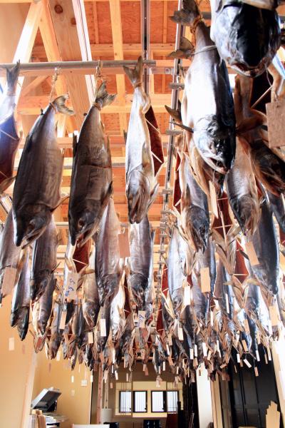 鮭こうば２Ｆ　塩引き鮭仕上げ用屋内干場
